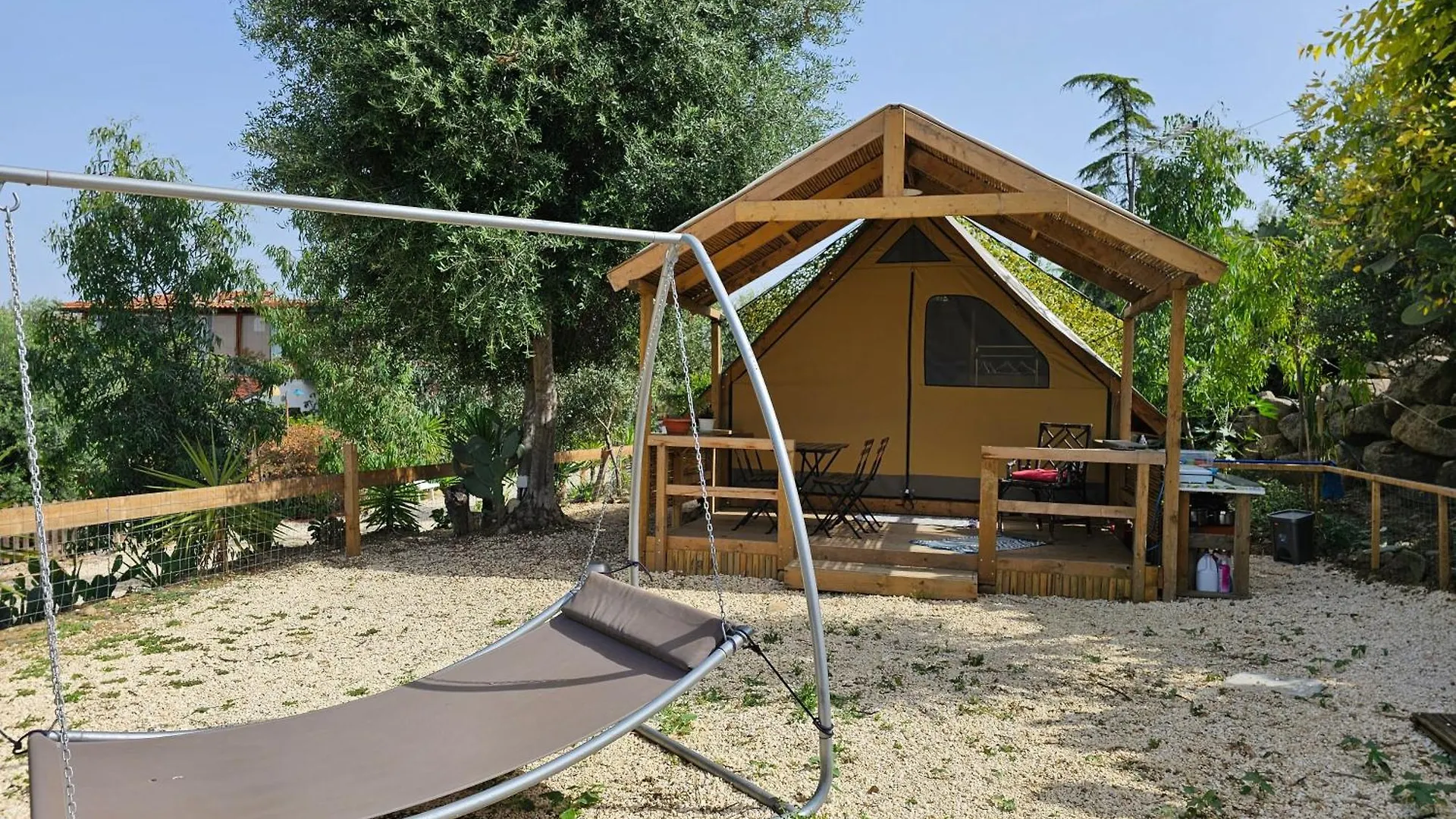Sunset Valley Village Motta SantʼAnastasia