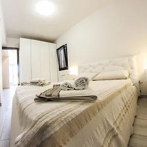 Casavacanze Natoli Apartment